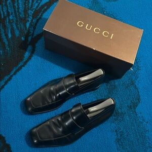 Gucci Men's Elegant Black Slip-On Loafers
